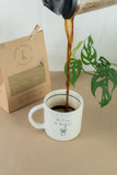 Set Compañía: Pocillo en Cerámica 12 Oz + Café 250 gr
