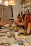 Pinceladas P.M. con Vino — Taller de Pintura en Cerámica | Envigado