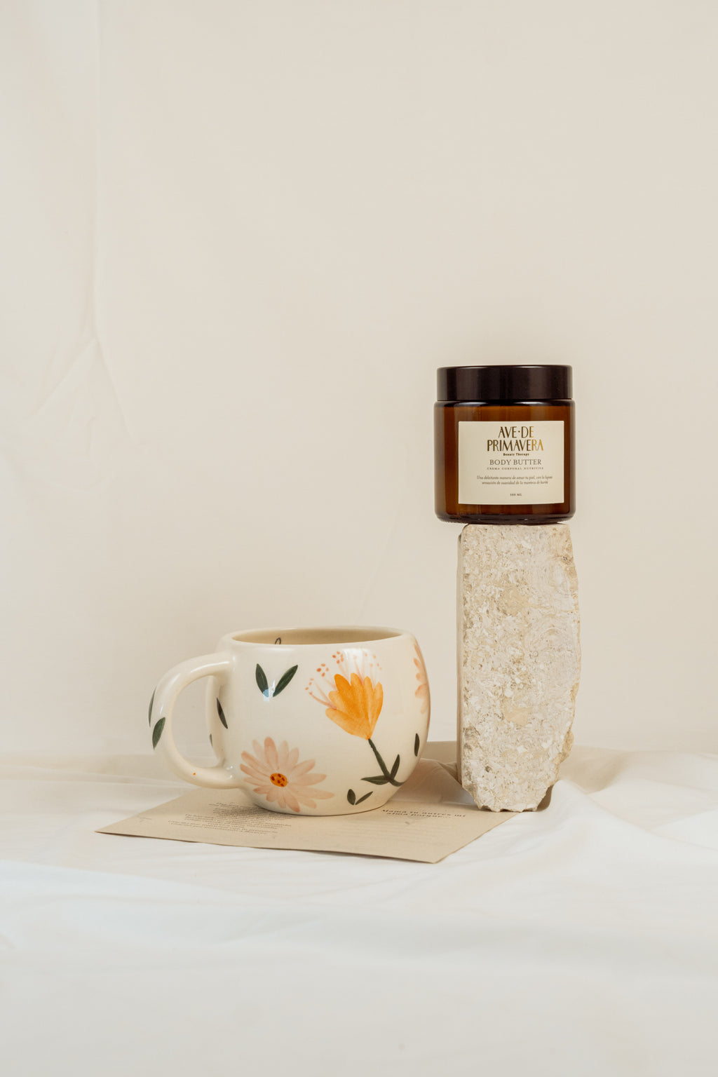 Set Pocillo Abraza el Jardín de tu Alma + Body Butter Momento Sagrado