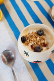 Pocillo en Cerámica Fresas 12 Oz