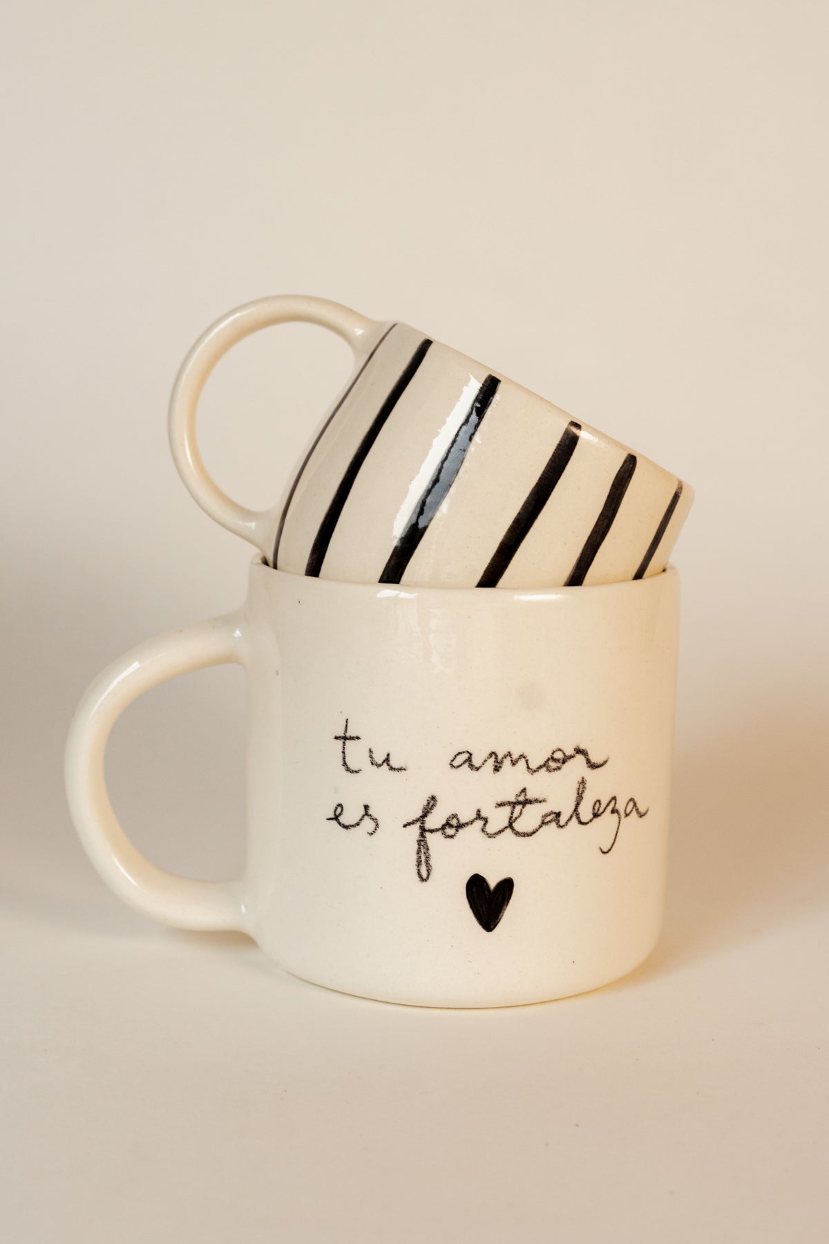 Set Pocillo Tu Amor Es Fortaleza + Pocillo Minimal 6 OZ