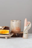 Set Madres de la Tierra: Vela de Soya + Apaga Velas + Jabonera + 2 Jabones
